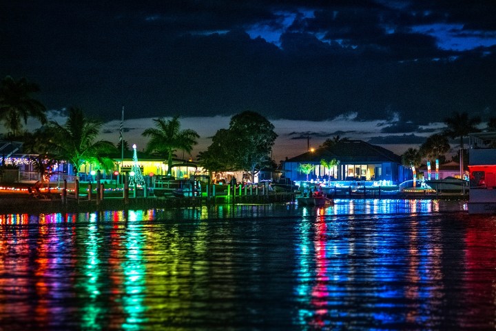 a boat that is lit up at night