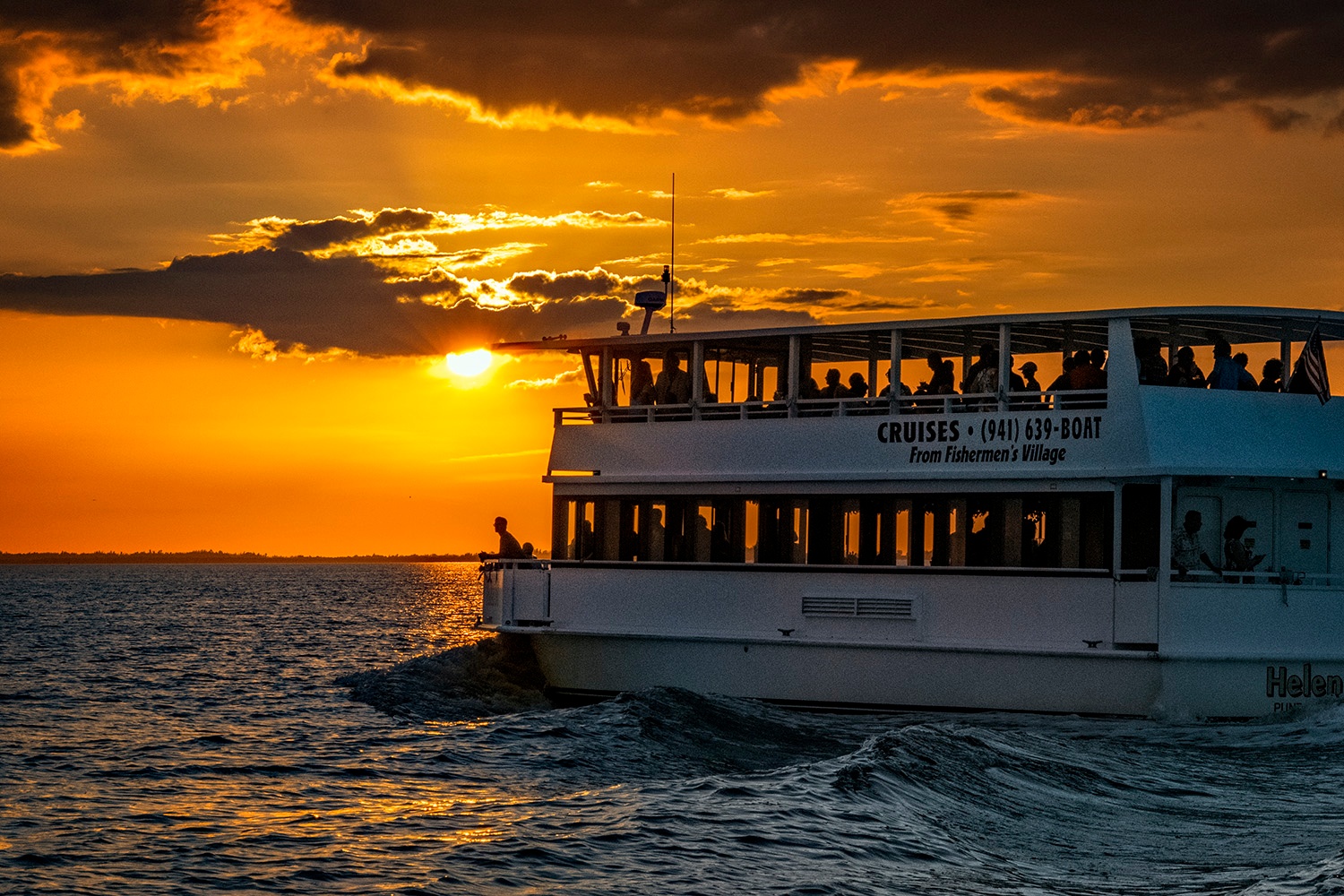 Sunset Cruise / Christmas Light Canal Cruise Combo Aboard the